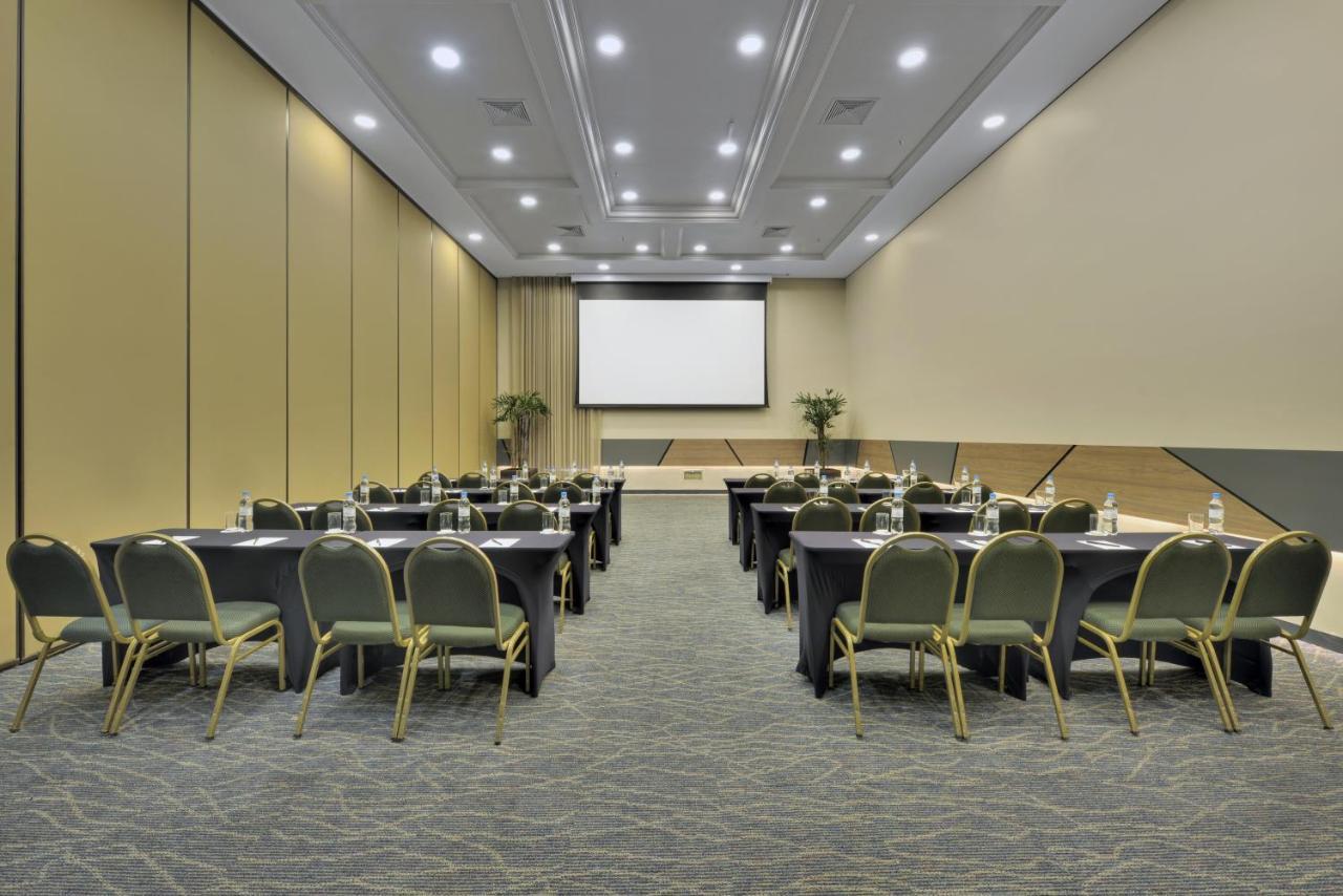 Deville Prime Hotel