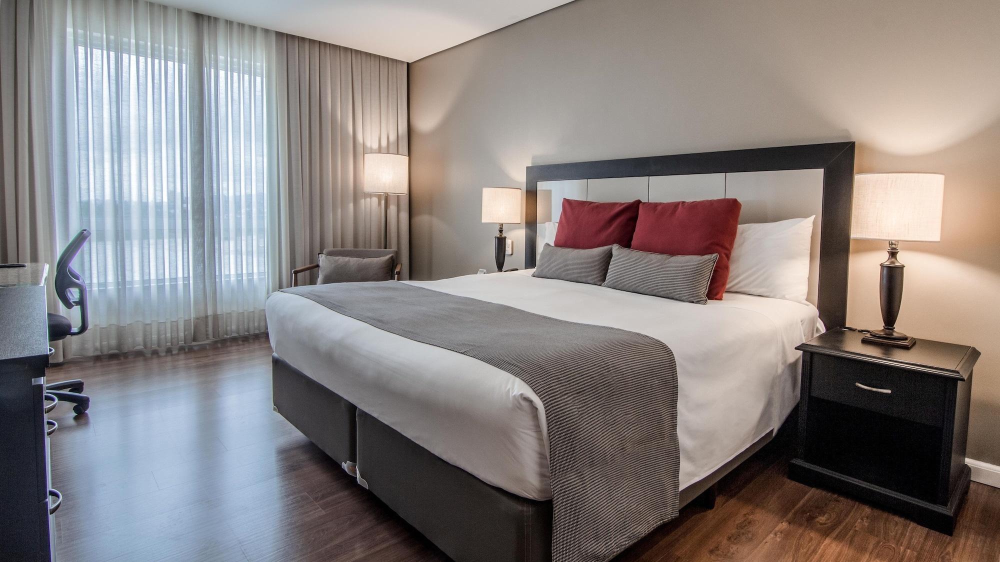 Deville Prime 5* Porto Alegre