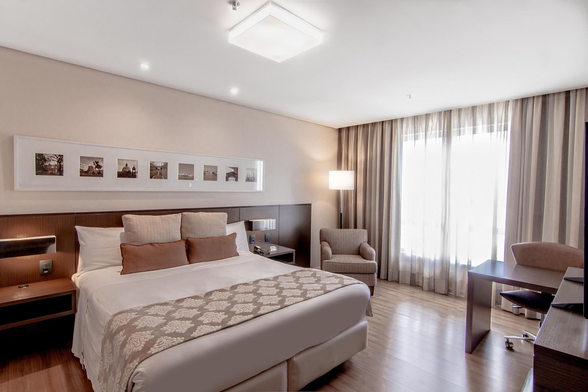 Hotel Deville Prime Porto Alegre